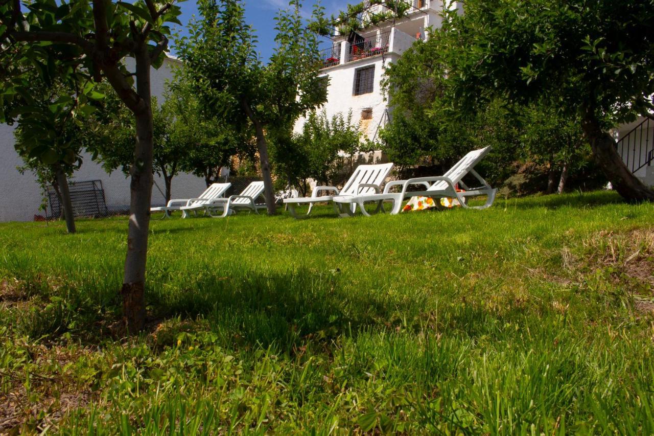 Puerta Bubion Apartamentos Εξωτερικό φωτογραφία