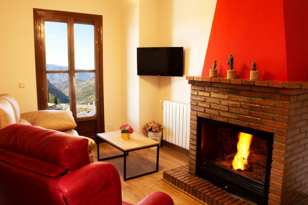Puerta Bubion Apartamentos Εξωτερικό φωτογραφία